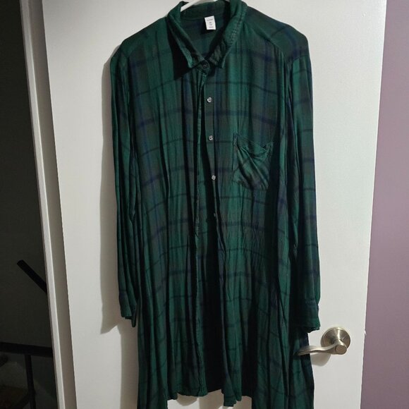 Green Flannel Dress - Picture 1 of 3